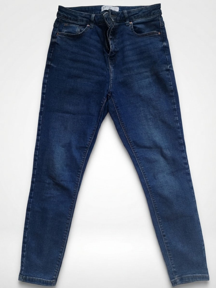 Pantalon jeans primark tres bon état 