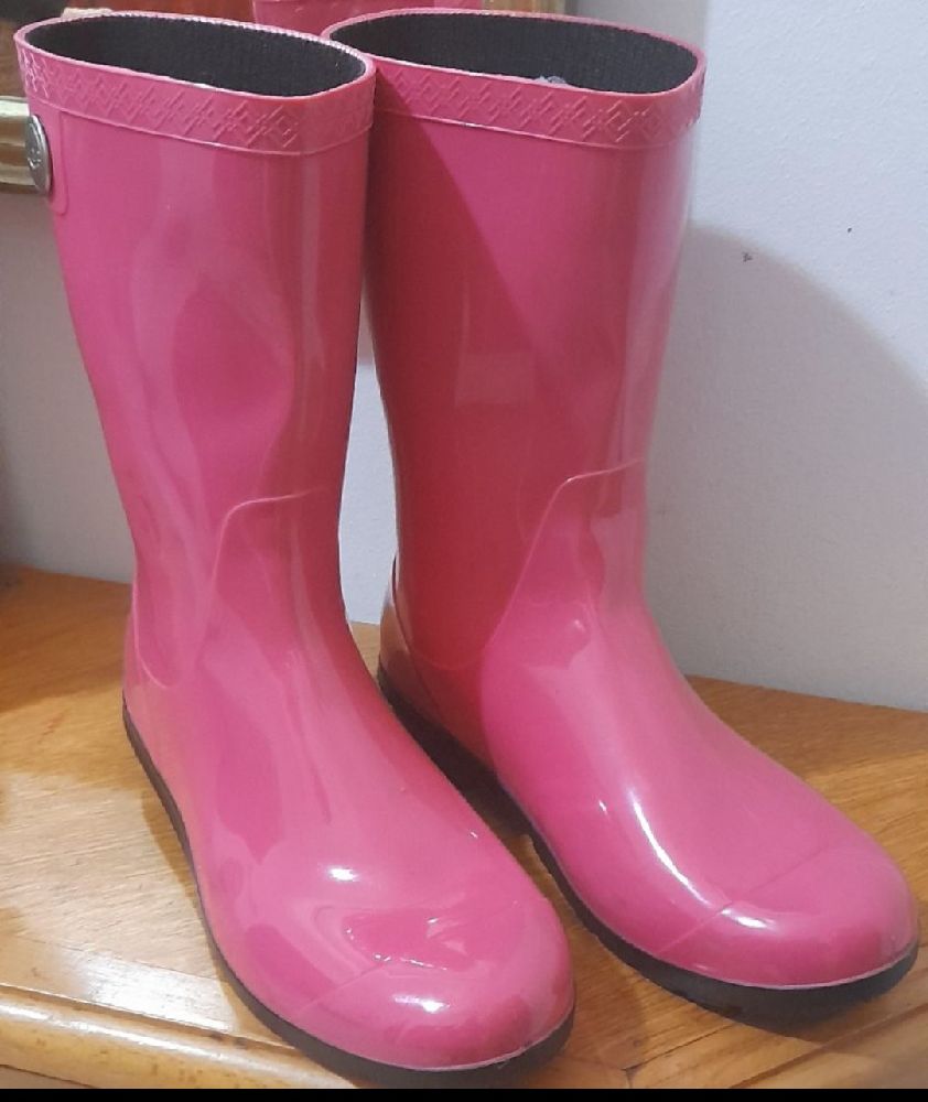 BOTTES  UGG AUTHENTIQUE 
