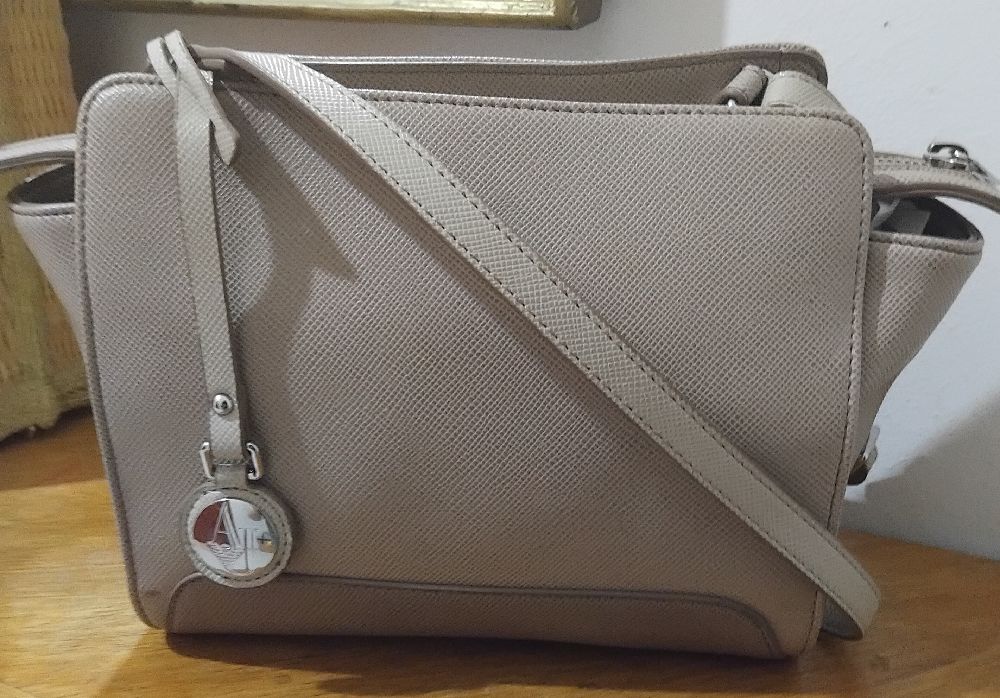 SAC A BANDOULIÈRE ARMANI JEANS AUTHENTIQUE 