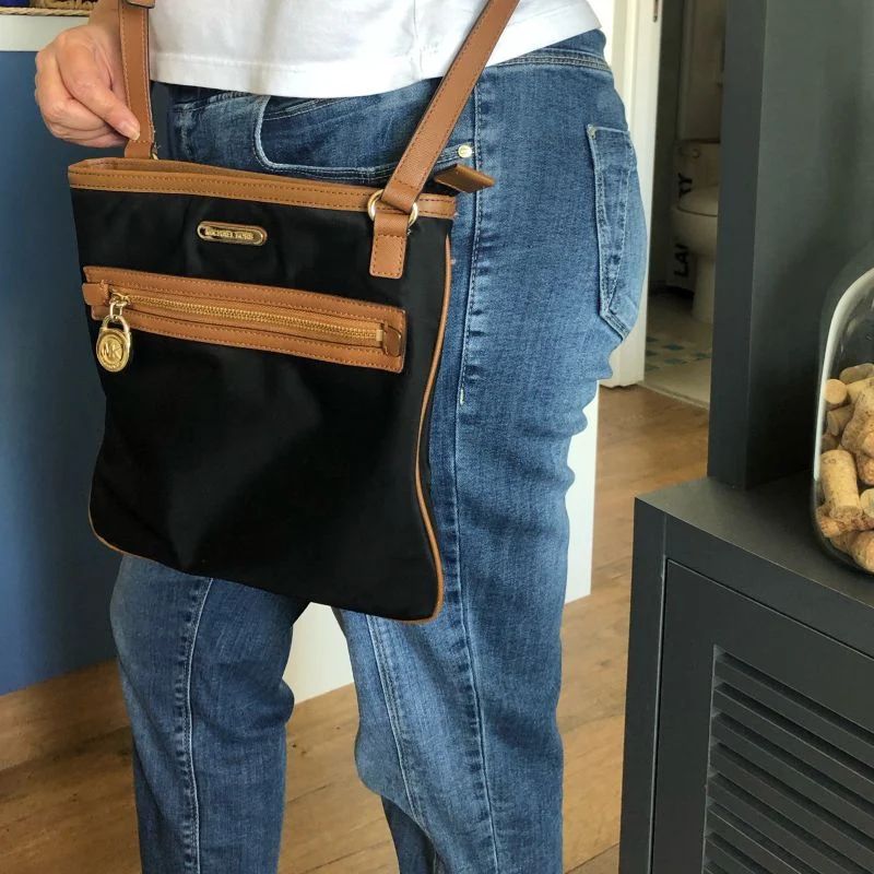 SAC A BANDOULIERE MICHAEL KORS authentique