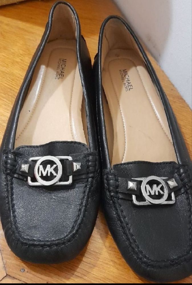 BALLERINE MICHAEL KORS AUTHENTIQUE 