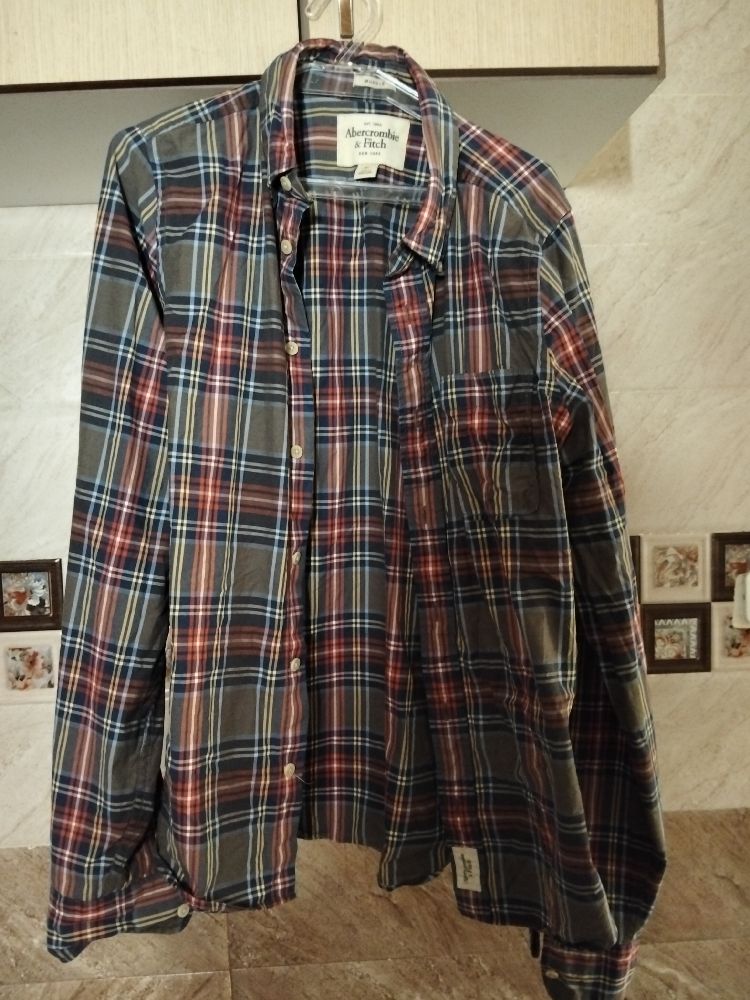 Chemise à carreaux 
