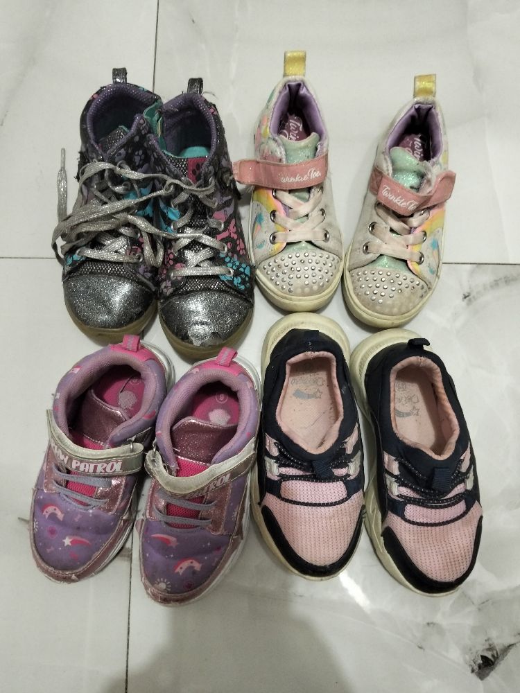 Lot espadrilles fillette 