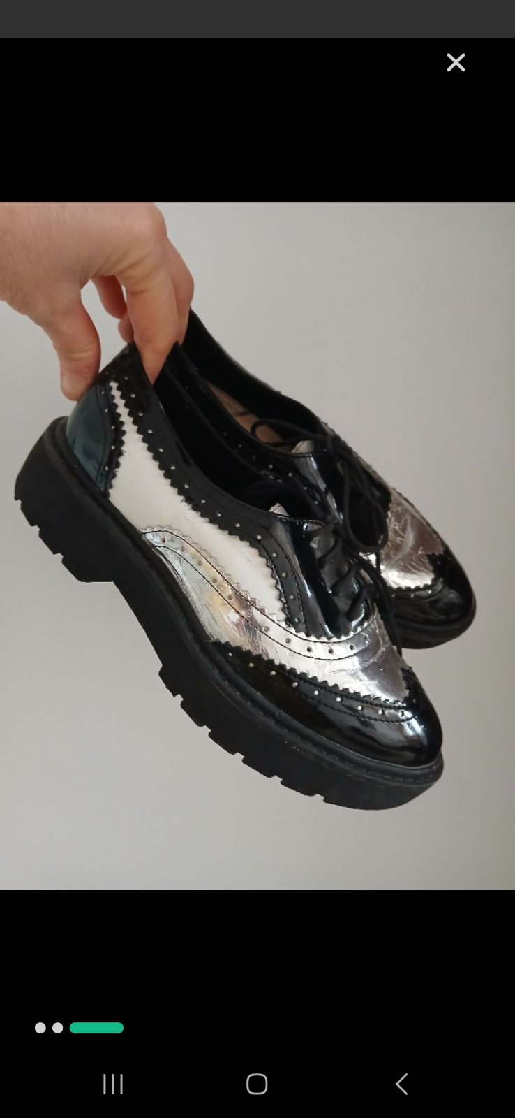 Derbies en noir de marque bershka