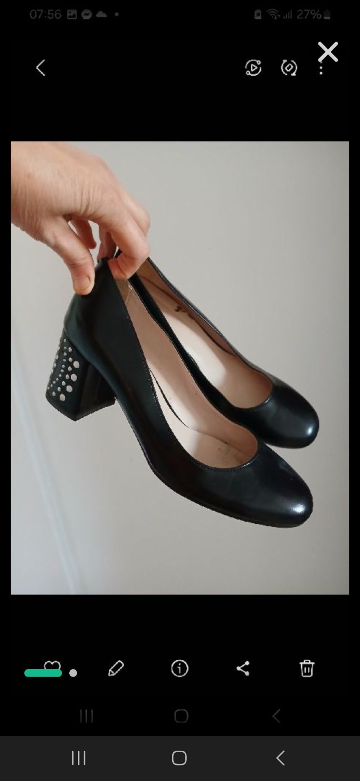 Escarpin en veritable cuir 