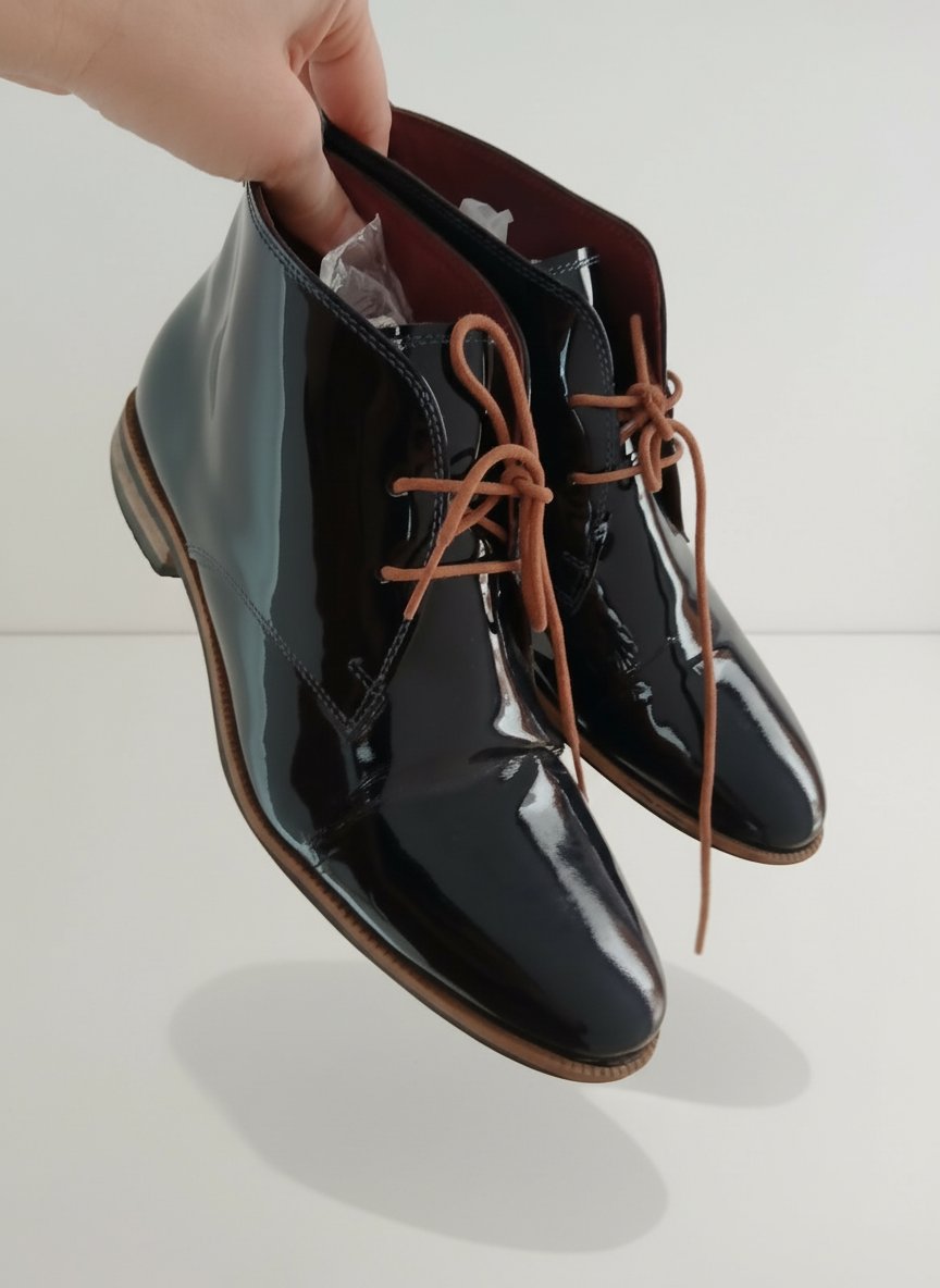 Derbies en bleu marine