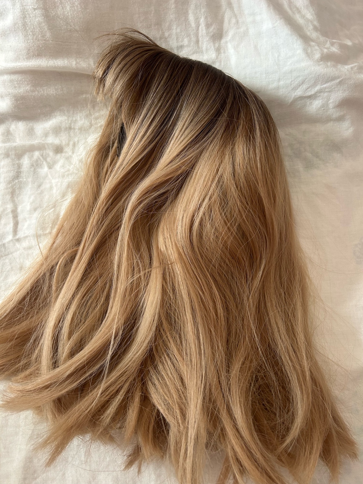 Perruque cheveux 
