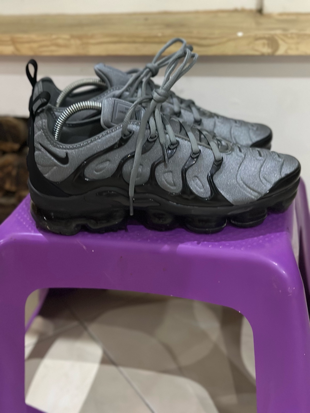 NIKE VAPORMAX TOP