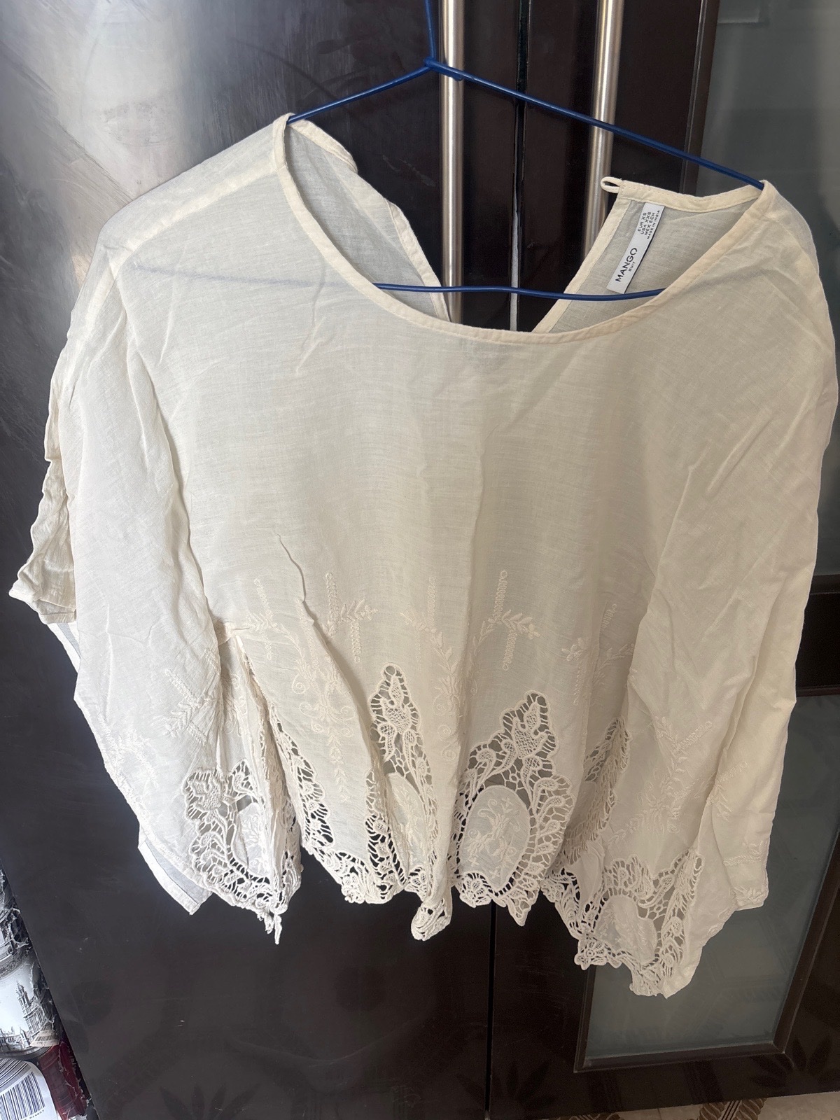 Blouse facon kimono avec dentelle 