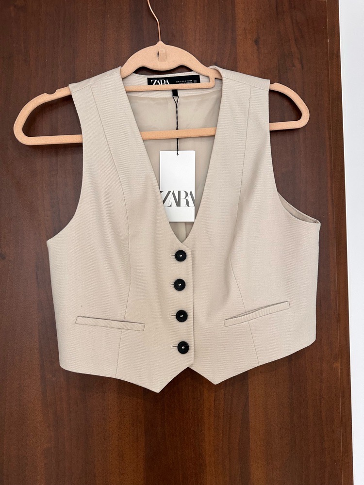 Petit gilet zara beige