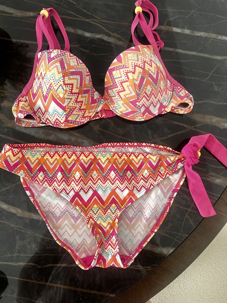 bikini 