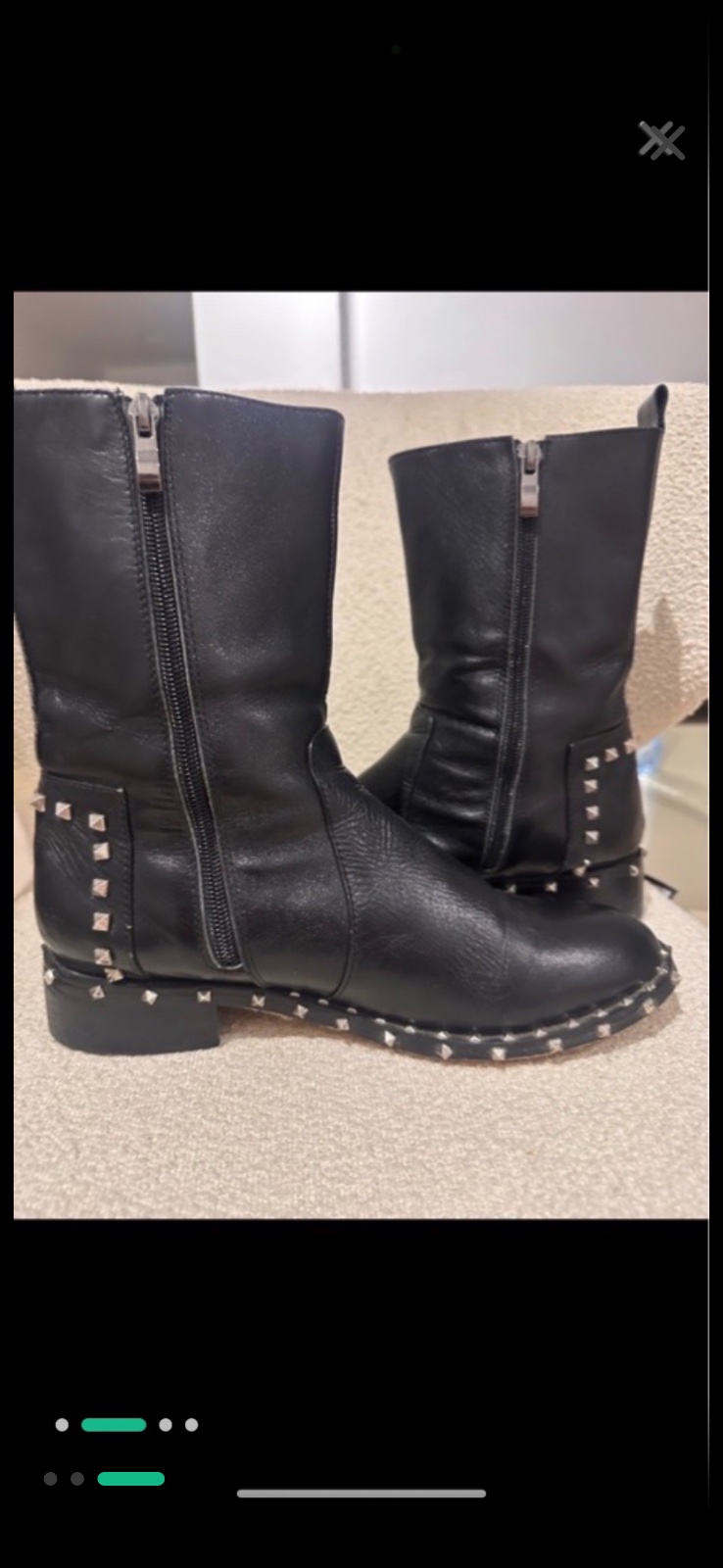 Des bottines VALENTINO GARAVANI 