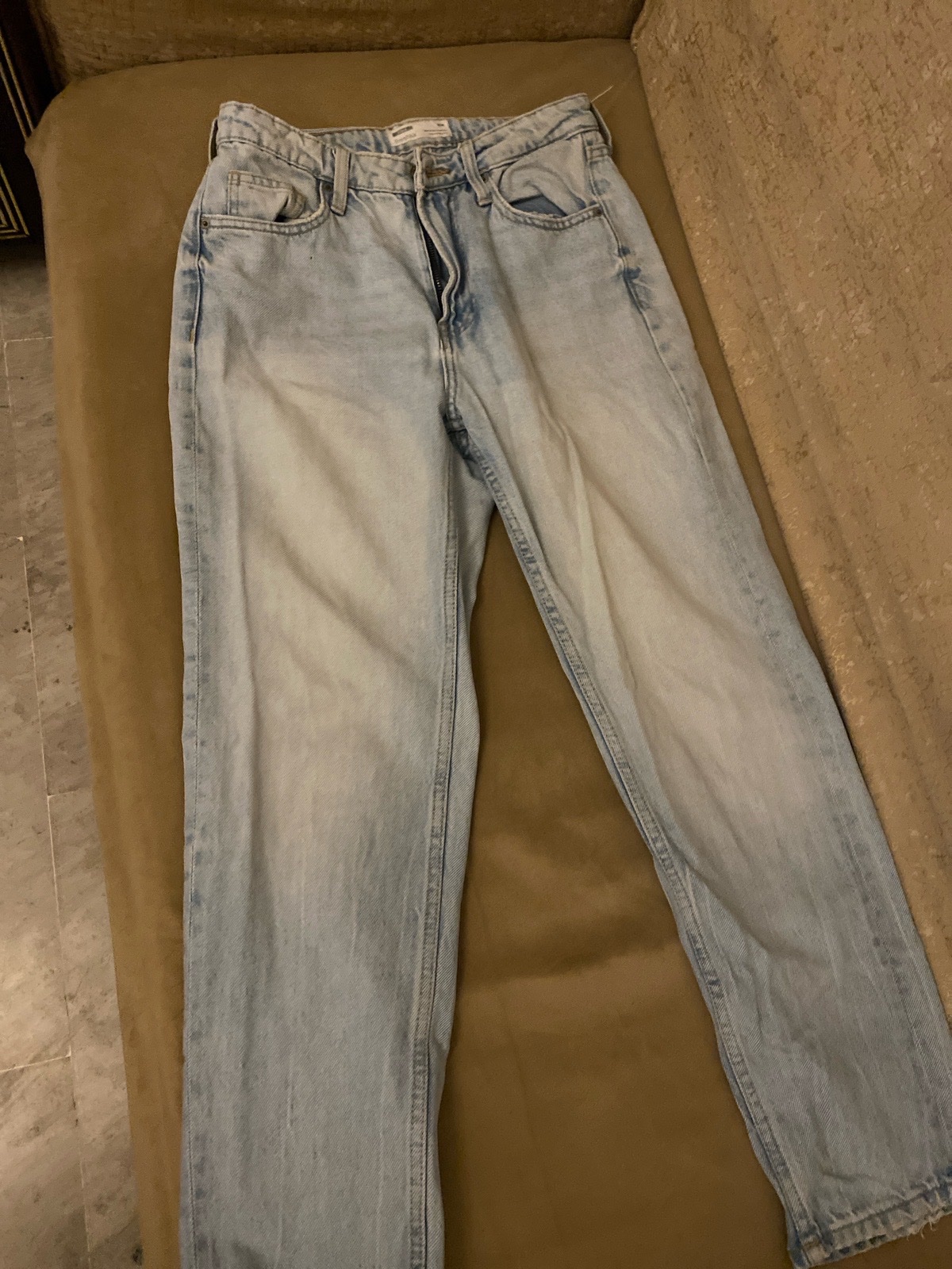 Pantalon bershka 