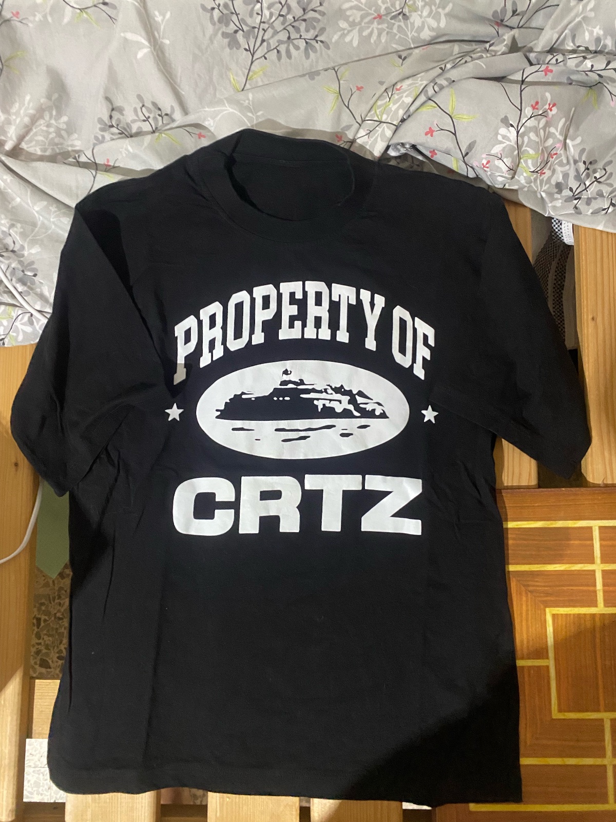 T-shirt cortiez oversized neuf