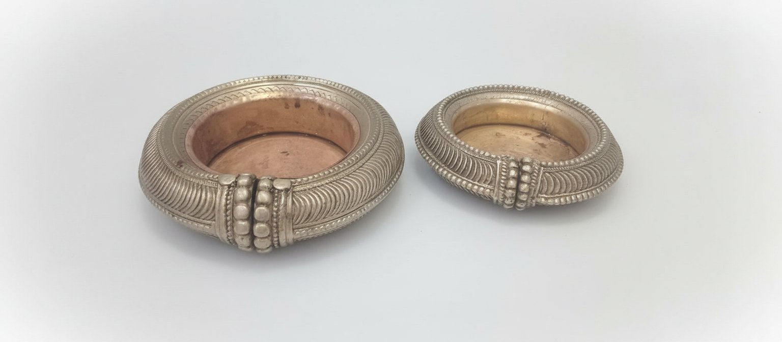 Sandrier andien antique en cuivre 