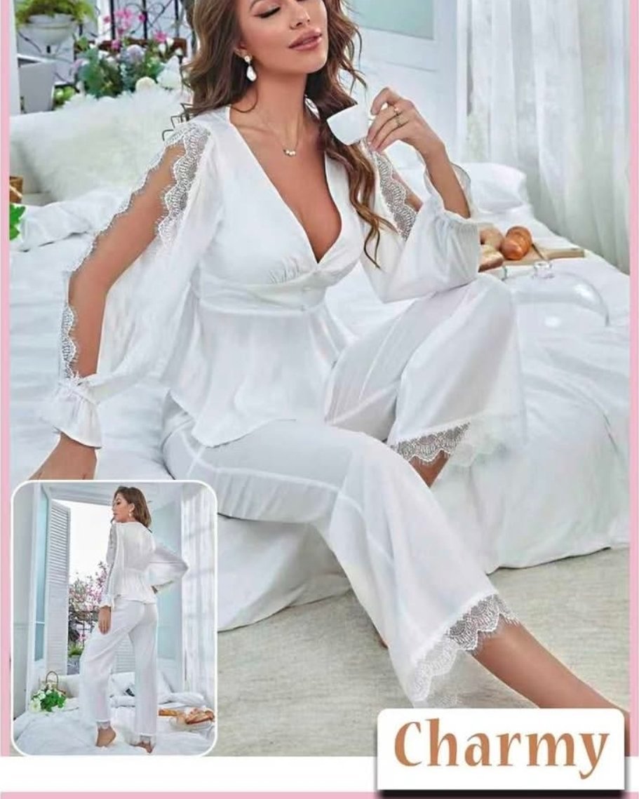 Pyjama 2 pièces blanches tissu légér et fluide 