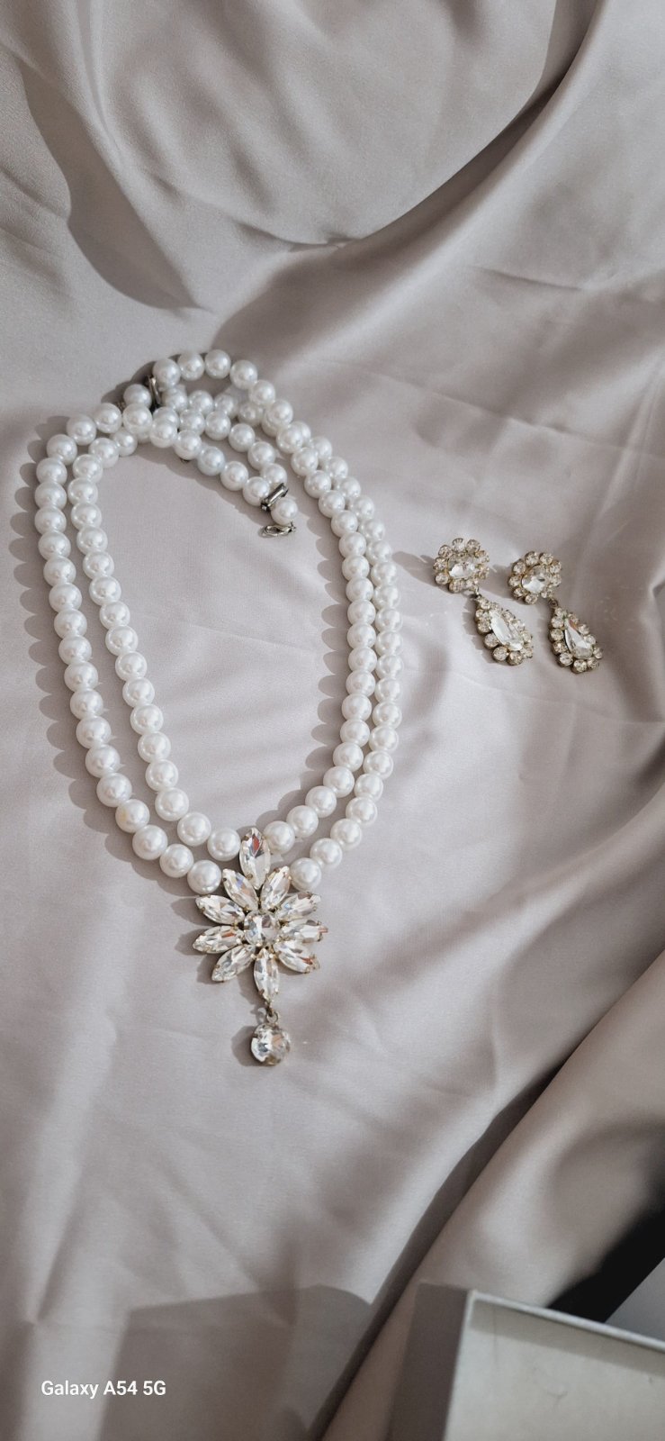 Parure en perles 