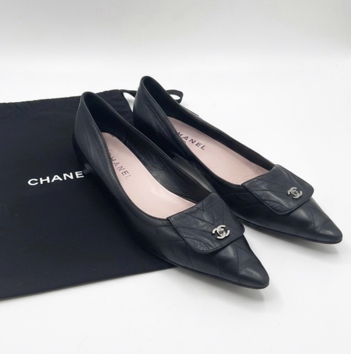 Ballerines cuir chevron CHANEL