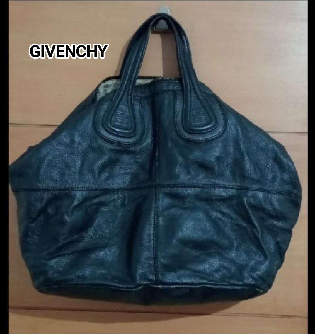  Givenchy Noir Grand format  💯% authentique et déjà diagnostiqué par Dabchy9