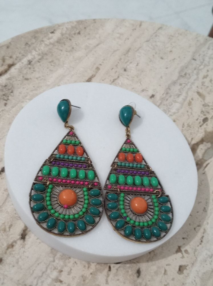 Boucle d'oreille 