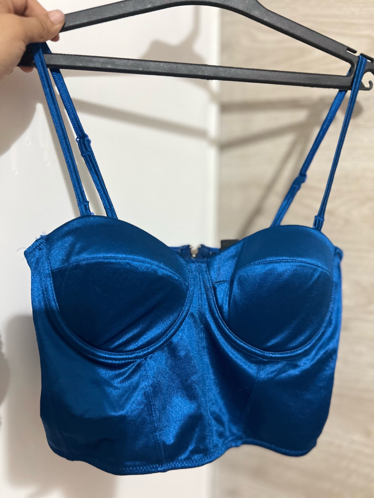 Pull bleu