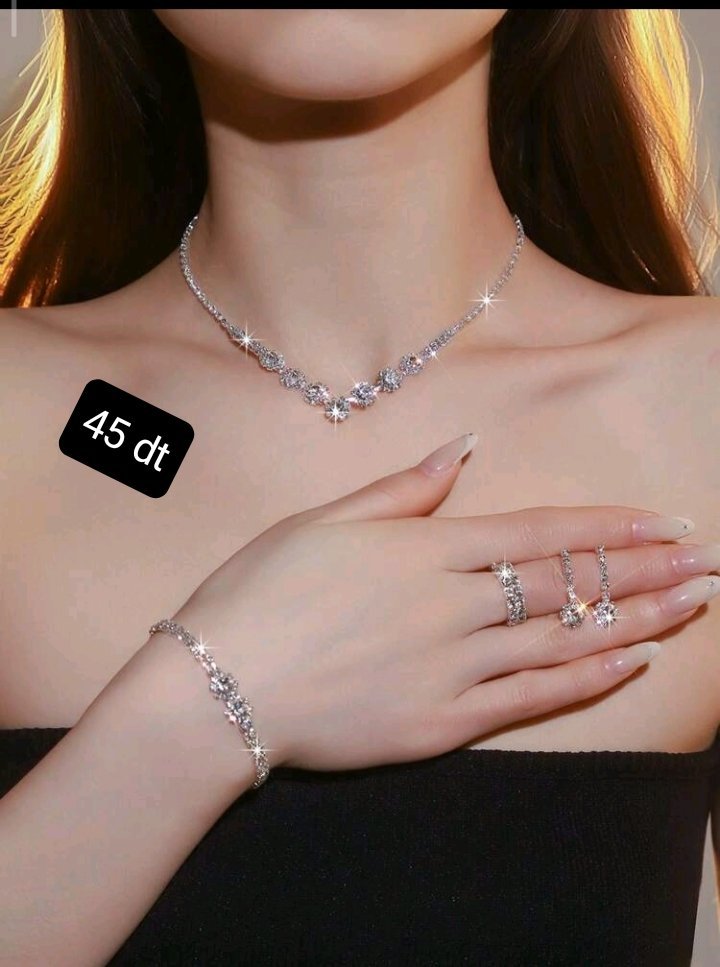 Parure bijoux chic et classe soirée 