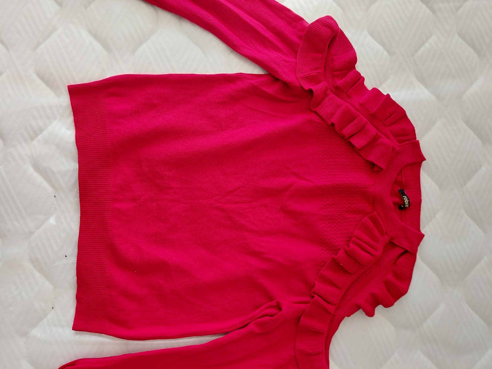 Pull rouge tendance