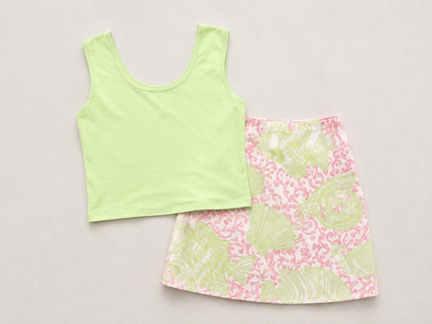 Lot debardeur+ jupe taille 40 