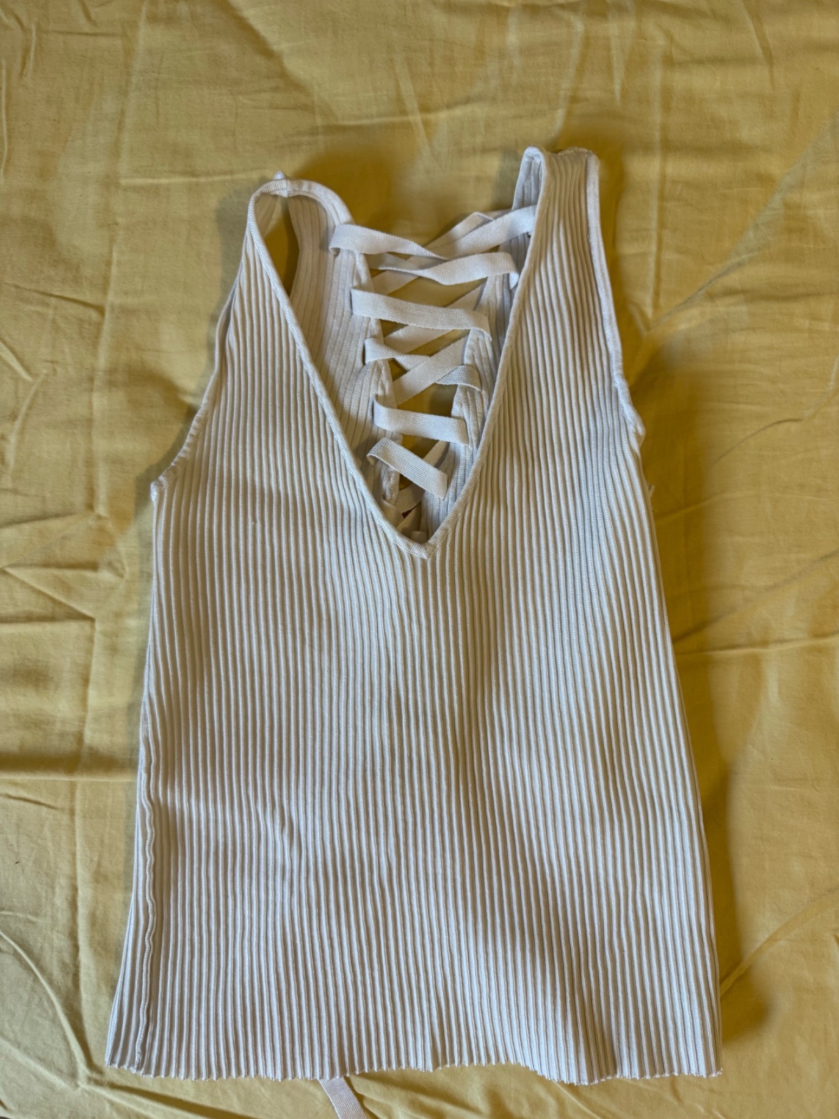 Debardeur Zara blanc dos avec lacets