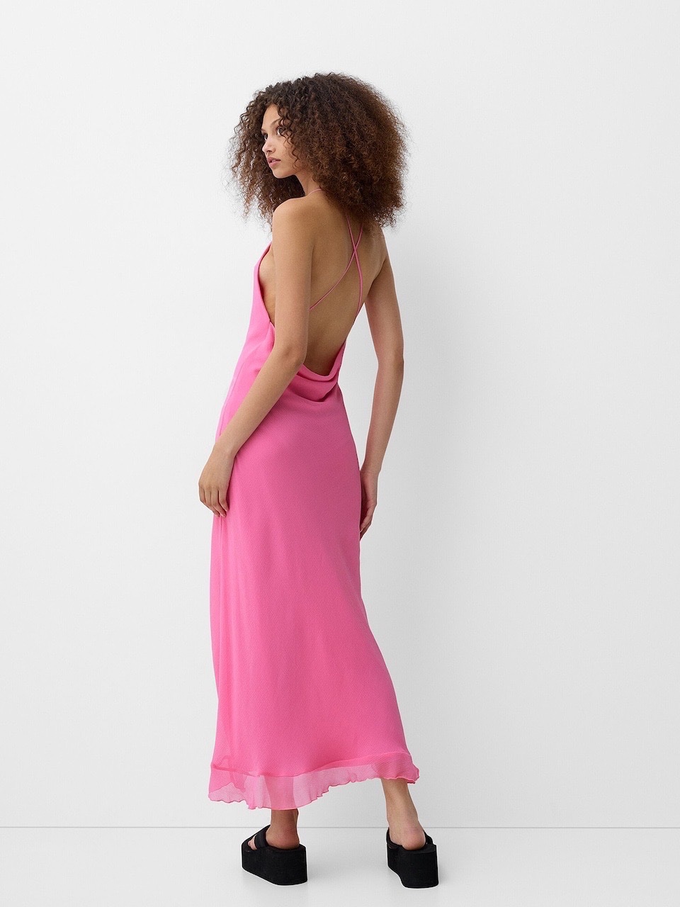 Robe Bershka rose neuve 