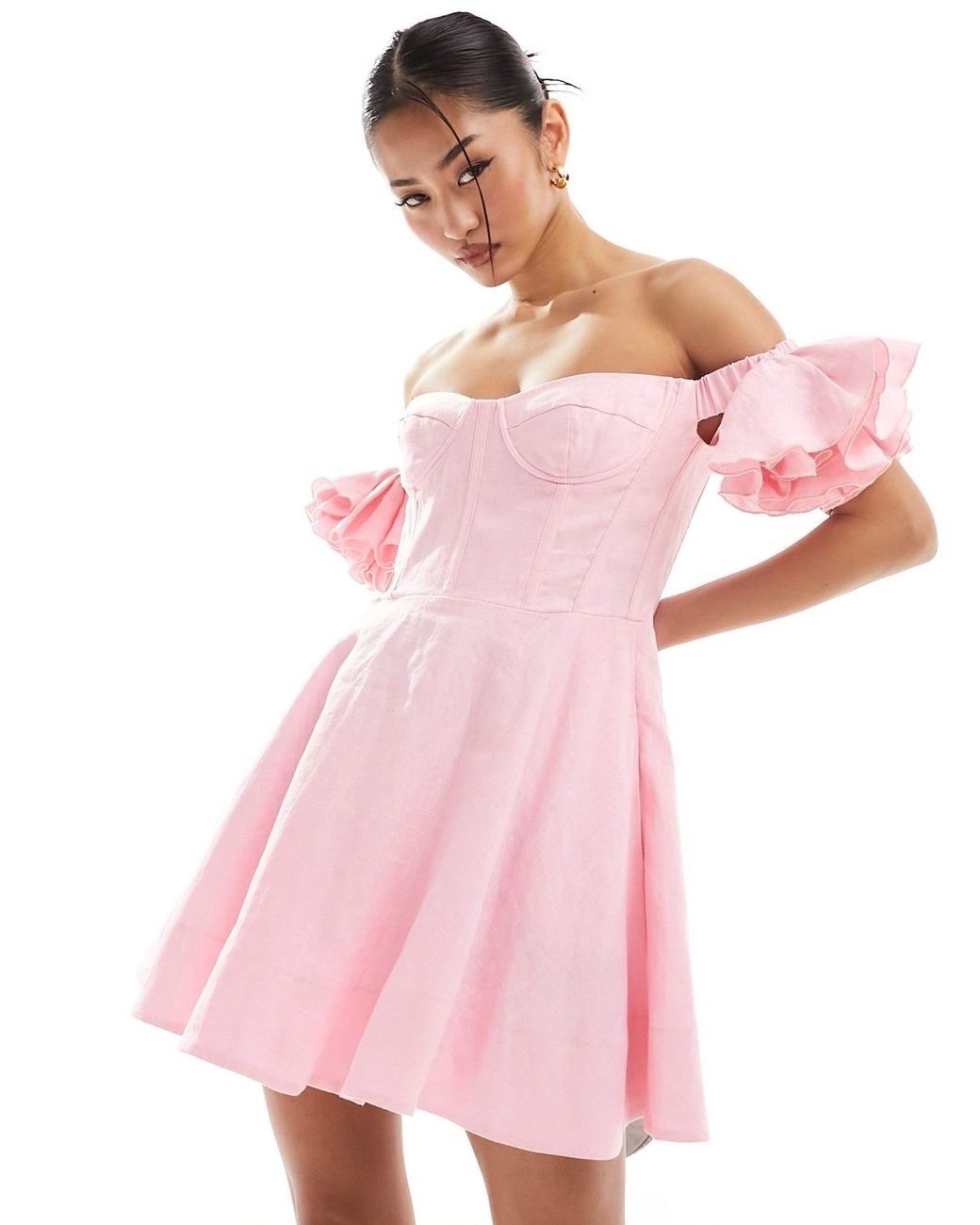 Robe avec fleurs comme manches 