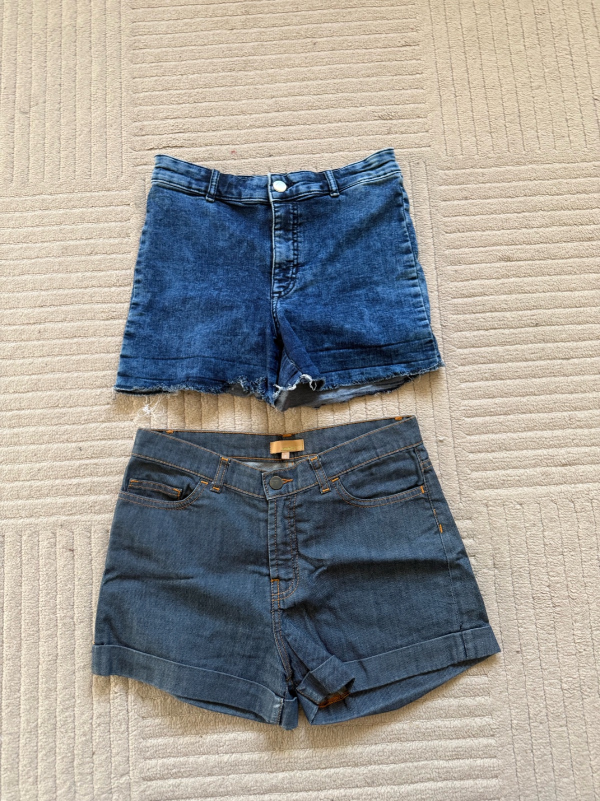 Lot deux shorts 