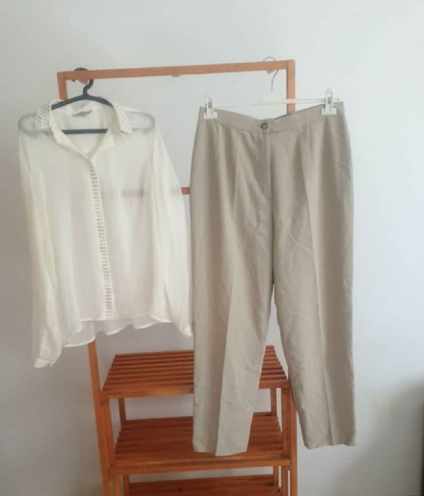 Pantalon+chemise transparente sans ticket de taille mais ylabes taille 40