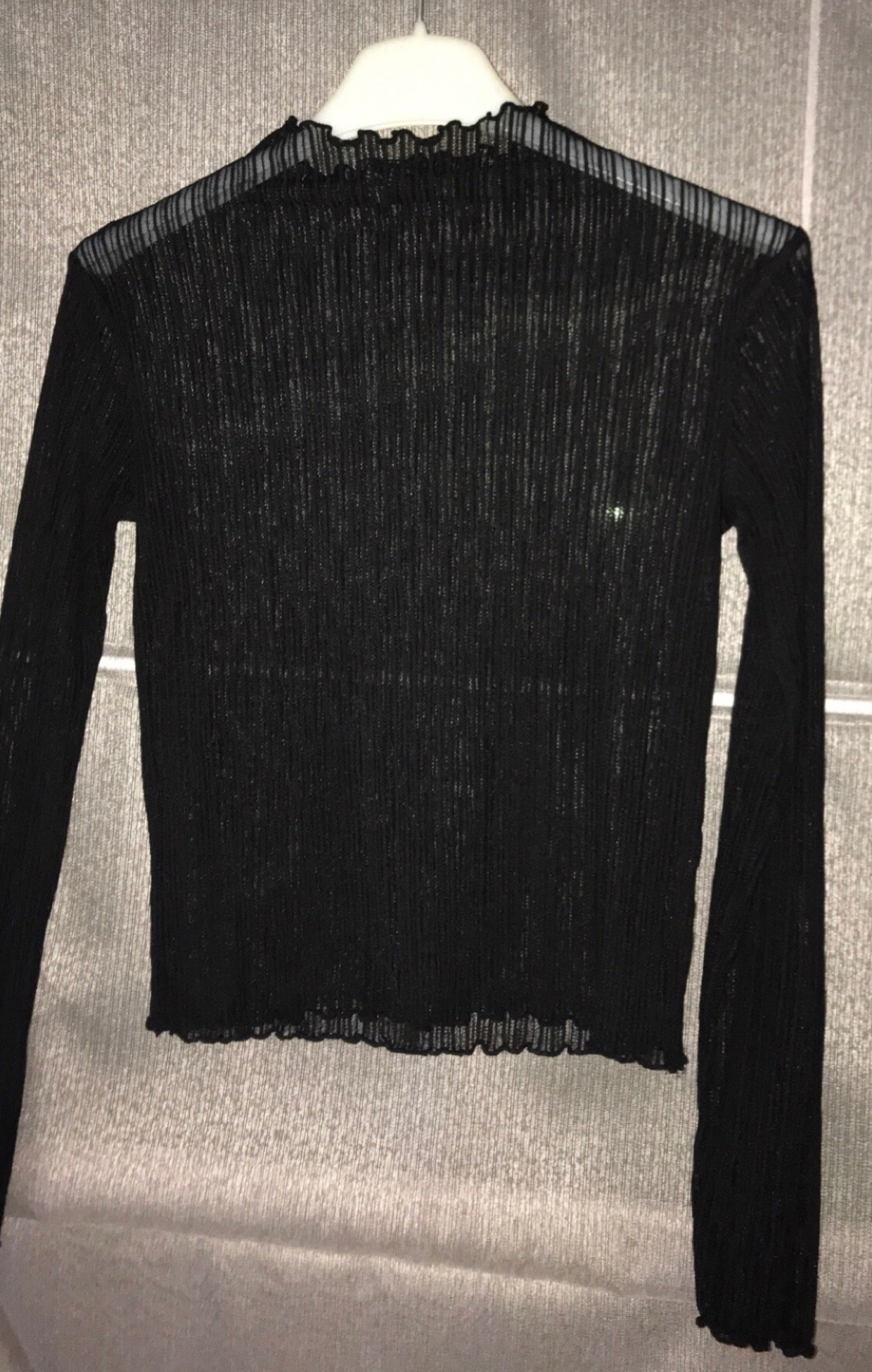 Pull transparent