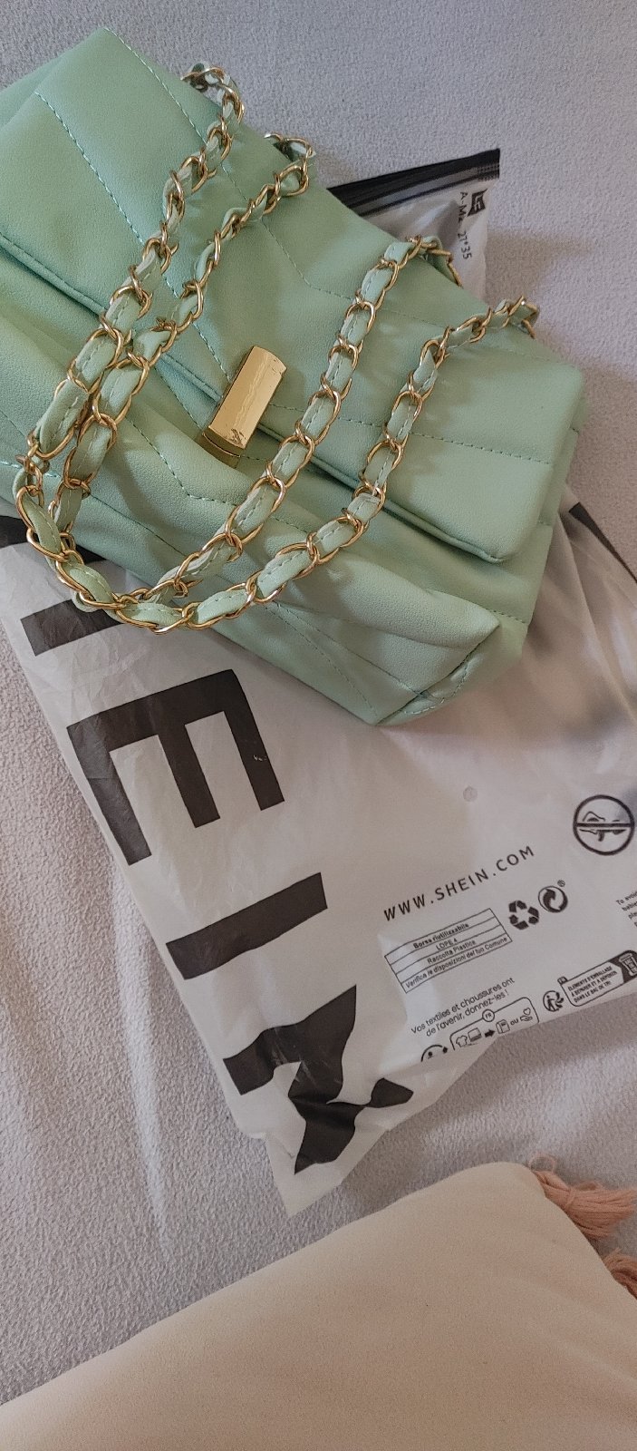 Sac shein jamais porté fih fissure fel 9efla mel livraison