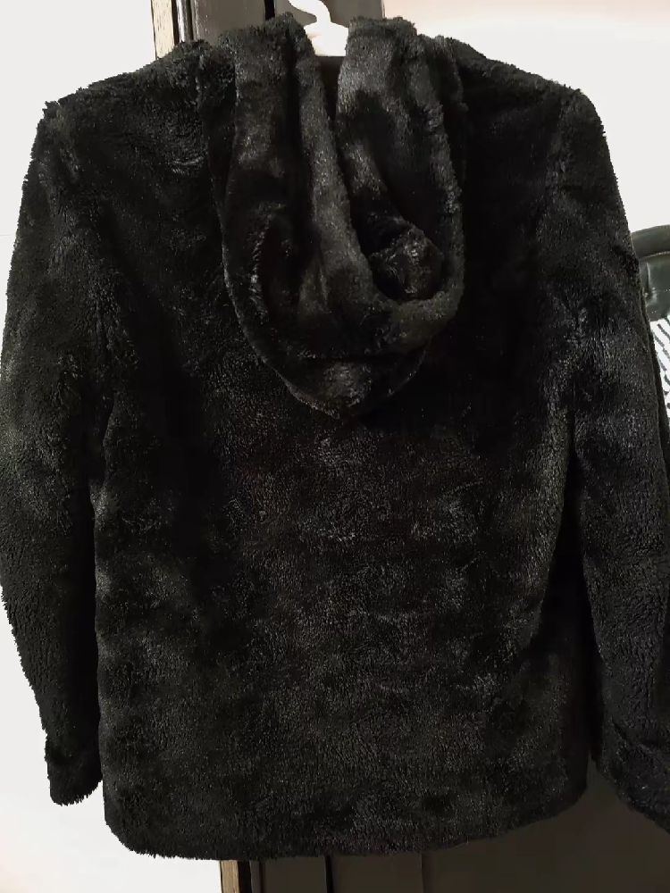Manteau forrure trés doux