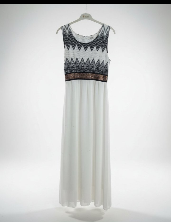 Robe blanc et noire 