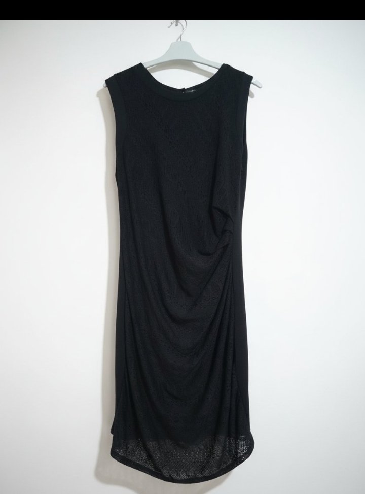 Robe avec dentaile