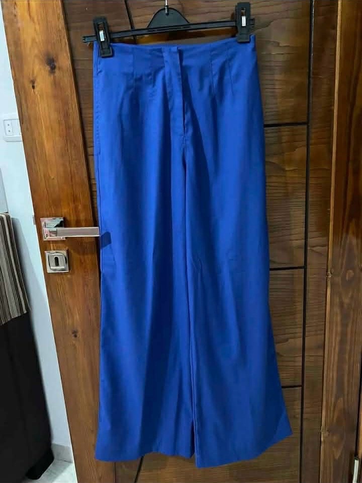 Joli pantalon large bleu