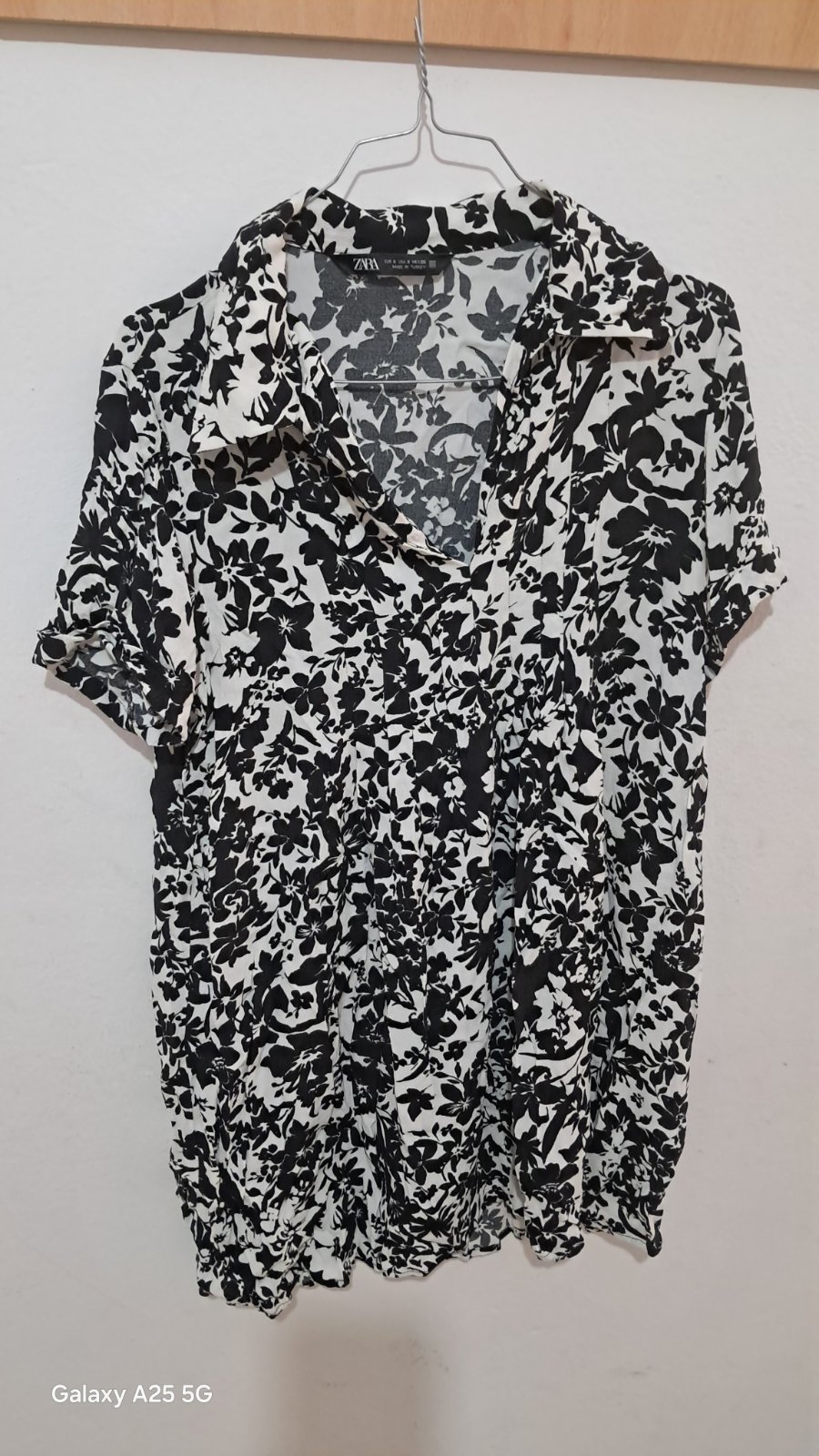 Robe noire et blanc 
