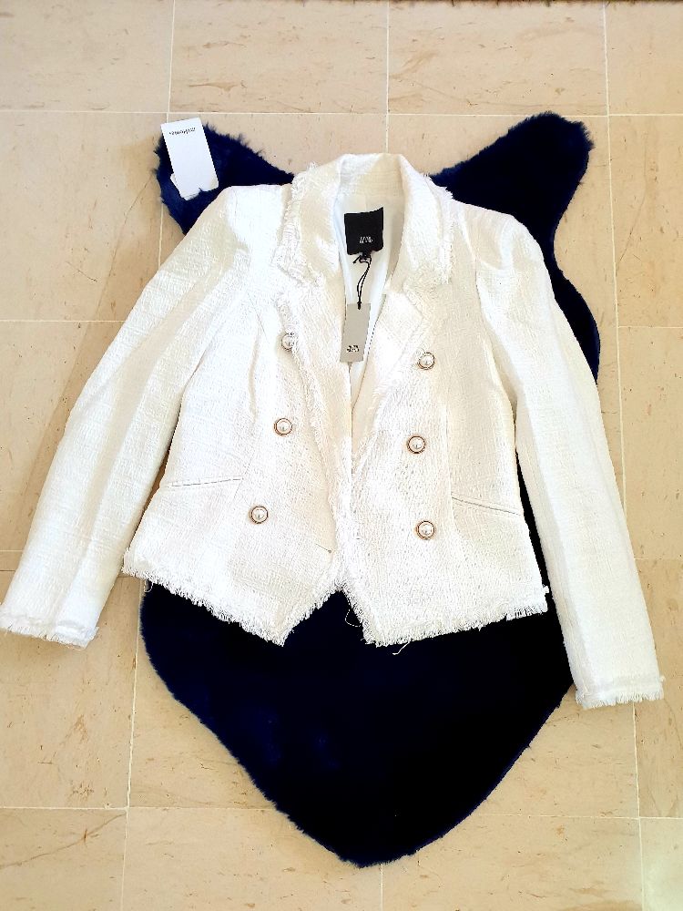Bazer river island 