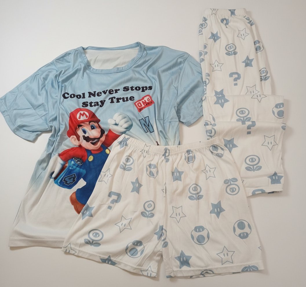 Pyjama taille S jamais porté 