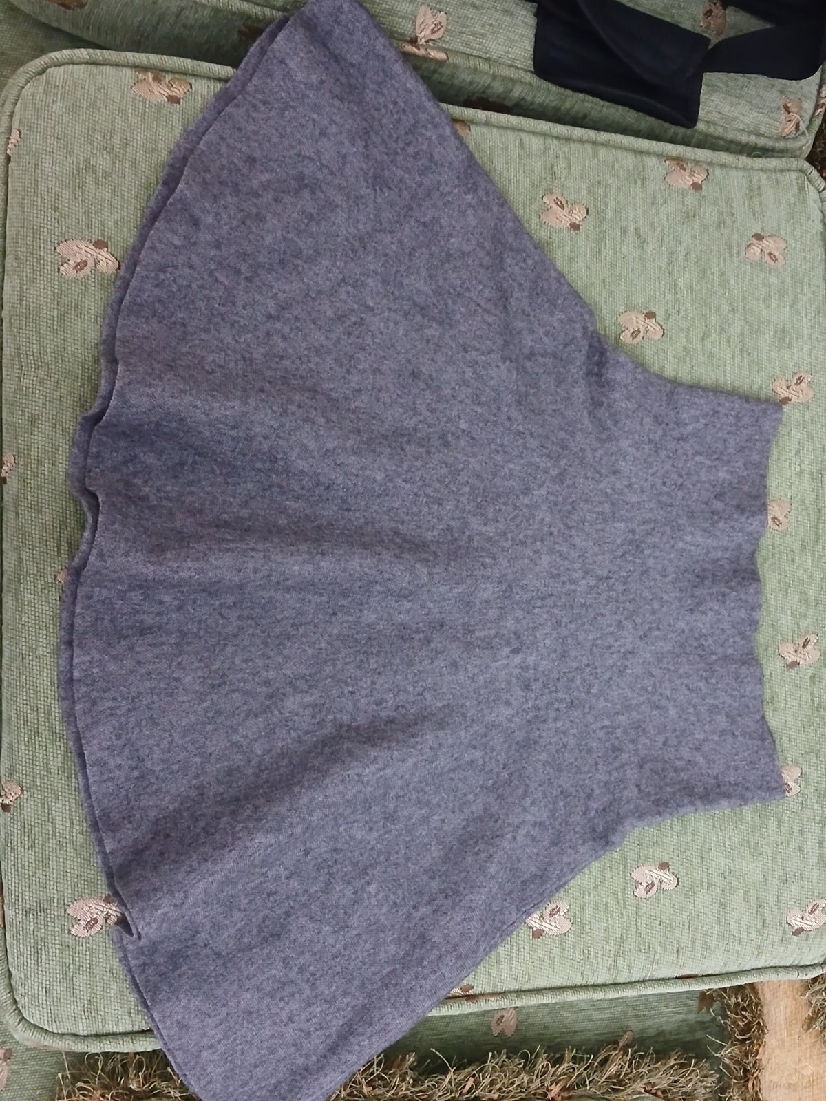 Jupe gris ZARA trés élegant