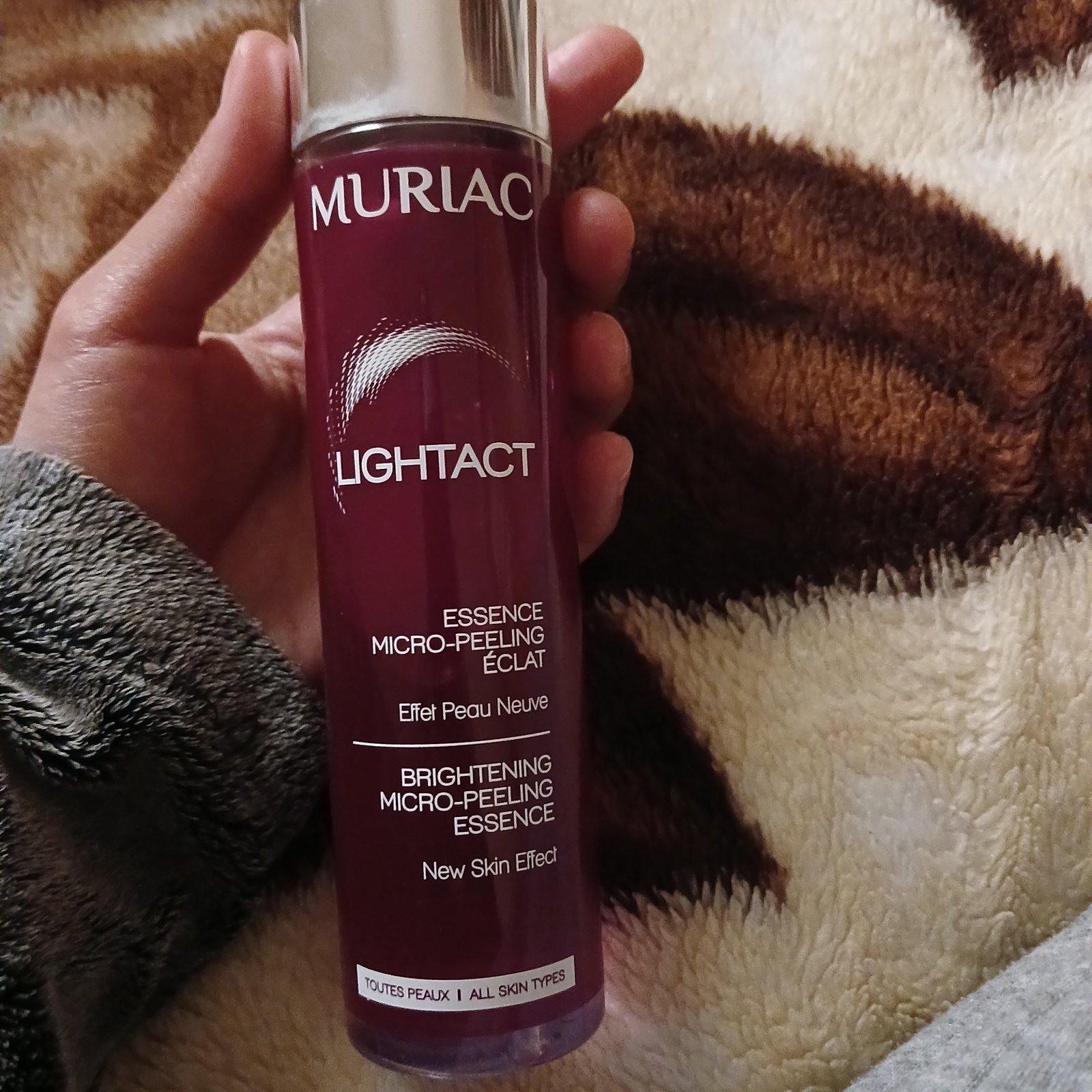 Muriac lightact essence micro peeling éclat 