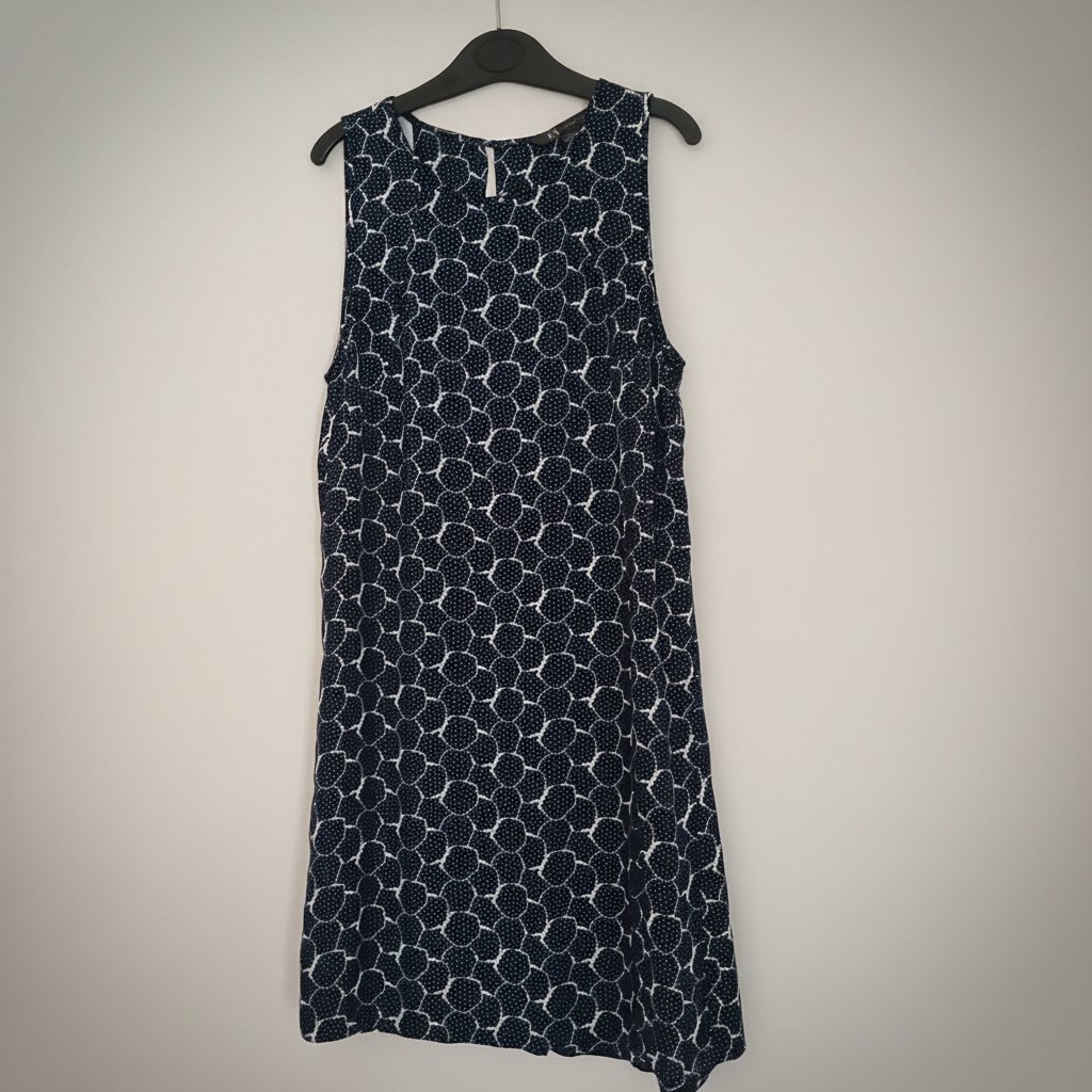 Robe Armani exchange en très bon état 