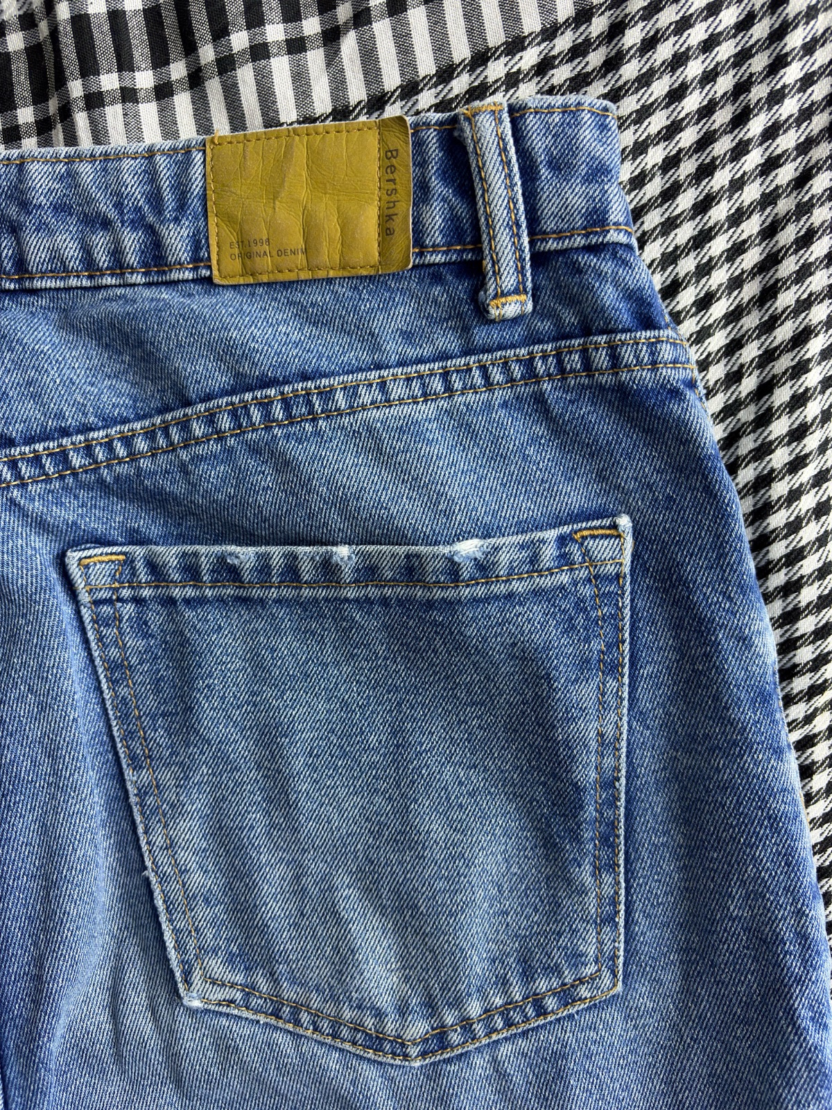 Jeans Mom