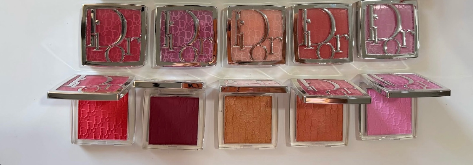 Fards à joues en poudre De la gamme Dior Backstage Rosy Glow 