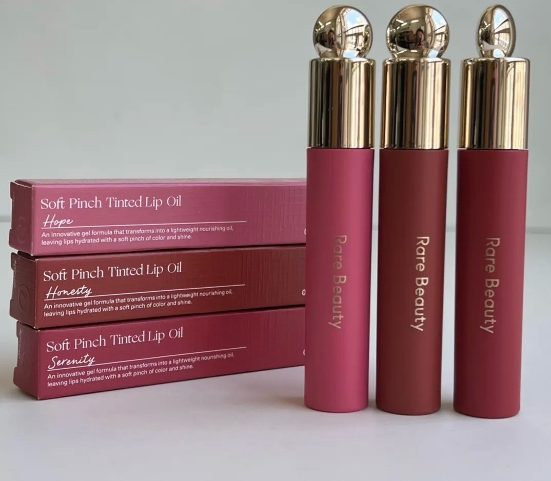 Glos de la marque Rare Beauty authentique