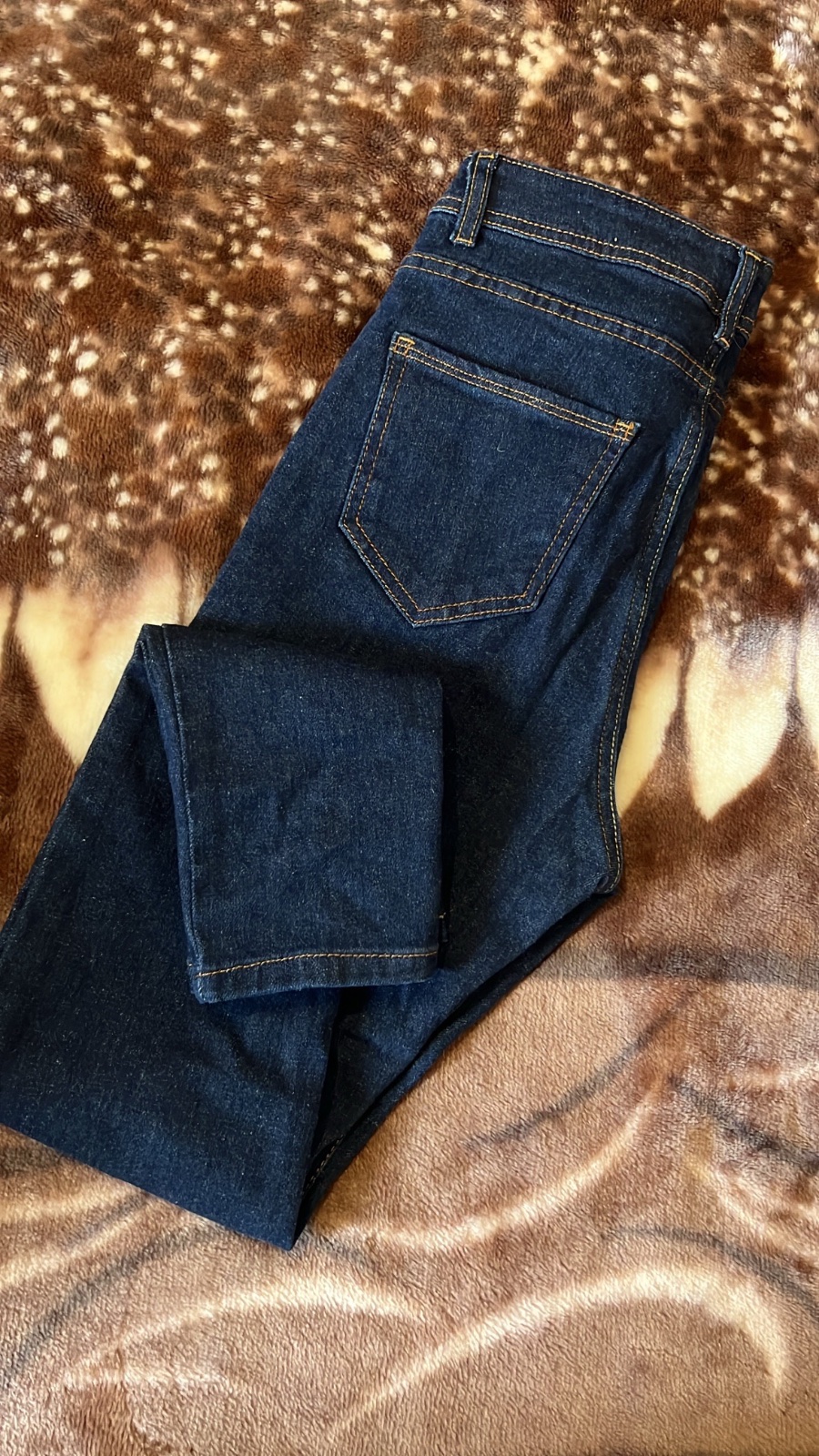 Pantalon djean bleu foncée 