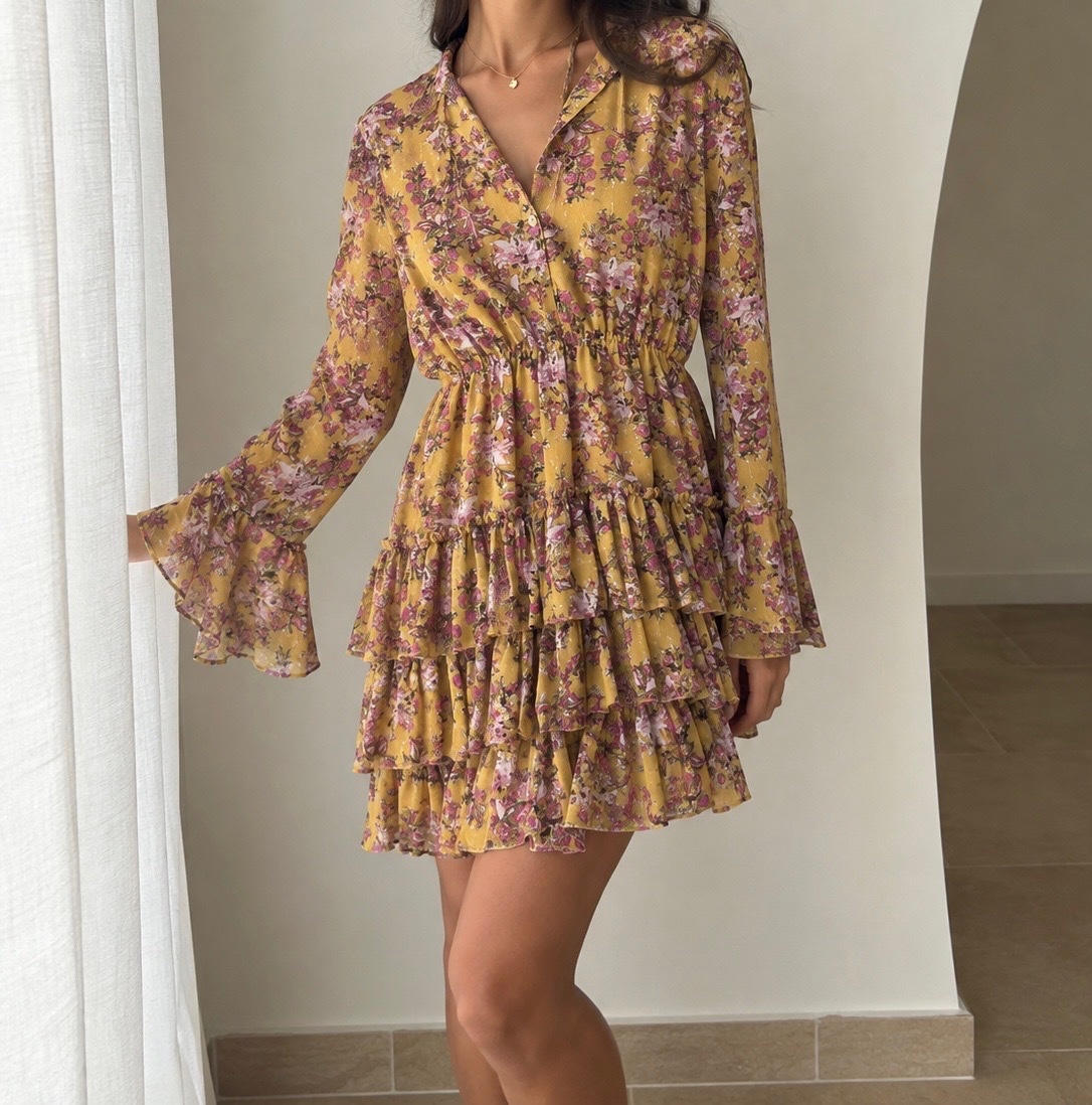 Robe jaune fleuri